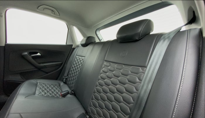 2018 Volkswagen Polo COMFORTLINE 1.2L PETROL, Petrol, Manual, 40,185 km, Right Side Rear Door Cabin
