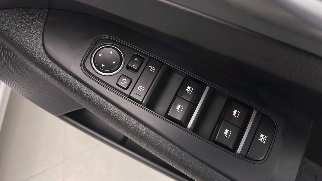 2020 Kia Cerato S, Automatic, 50037 km, Drivers Side Door Panel Controls