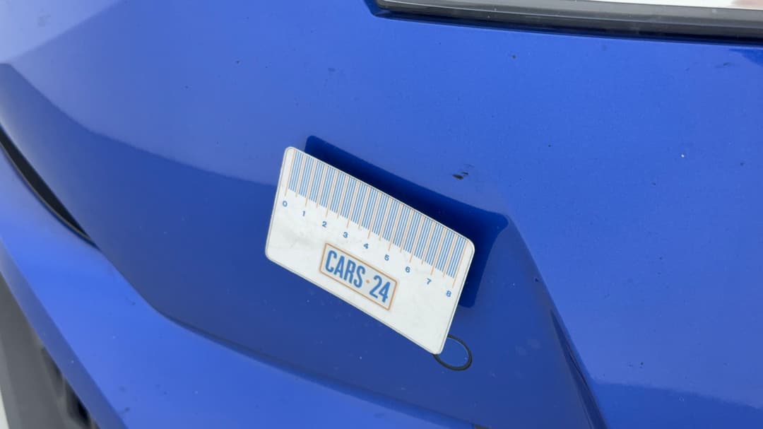 2019 Toyota C-HR (2WD), Automatic, 121224 km, Bumper Front Chip