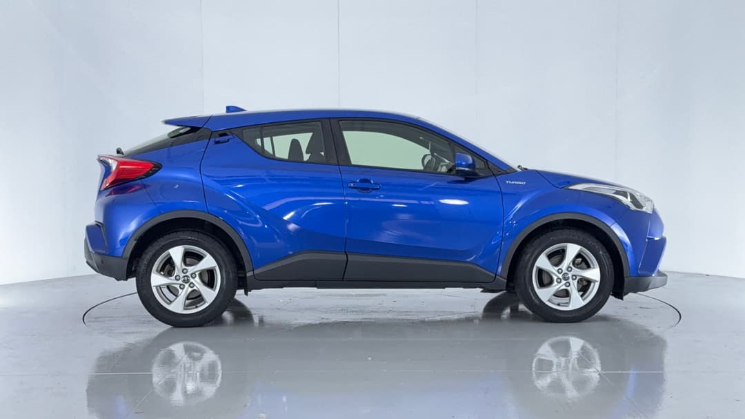 2019 Toyota C-HR (2WD), Automatic, 121224 km, Right Side View