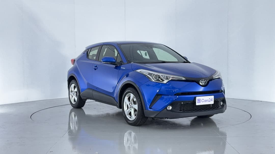 2019 Toyota C-HR (2WD), Automatic, 121224 km, Right Front Diagonal (45- Degree) View