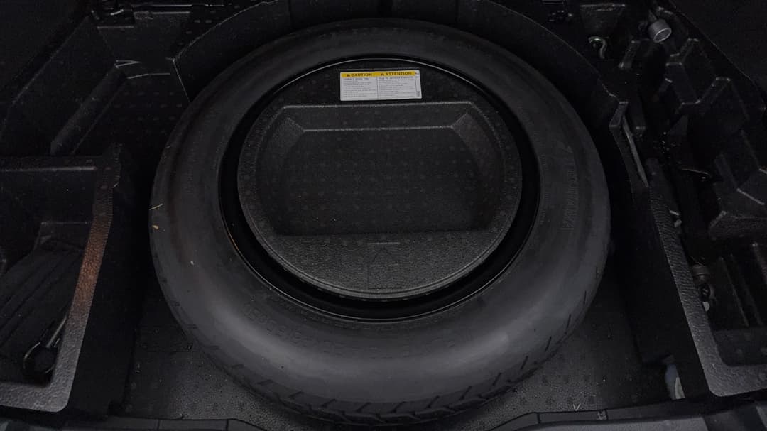 2019 Toyota C-HR (2WD), Automatic, 121224 km, Spare Wheel