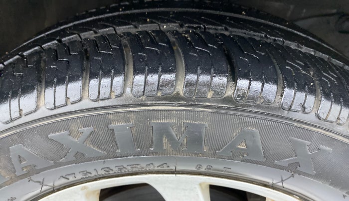 2014 Honda Amaze 1.2 VXMT I VTEC, Petrol, Manual, 48,619 km, Right Front Tyre Tread