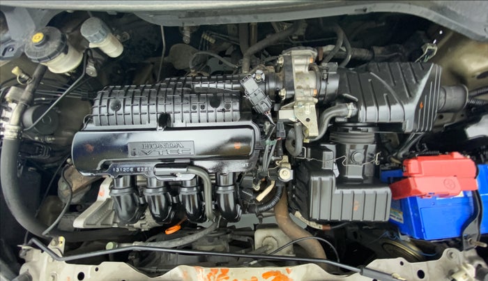 2014 Honda Amaze 1.2 VXMT I VTEC, Petrol, Manual, 48,619 km, Engine Bonet View