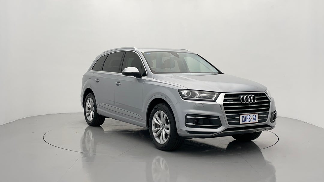 Right Front Diagonal (45- Degree) View