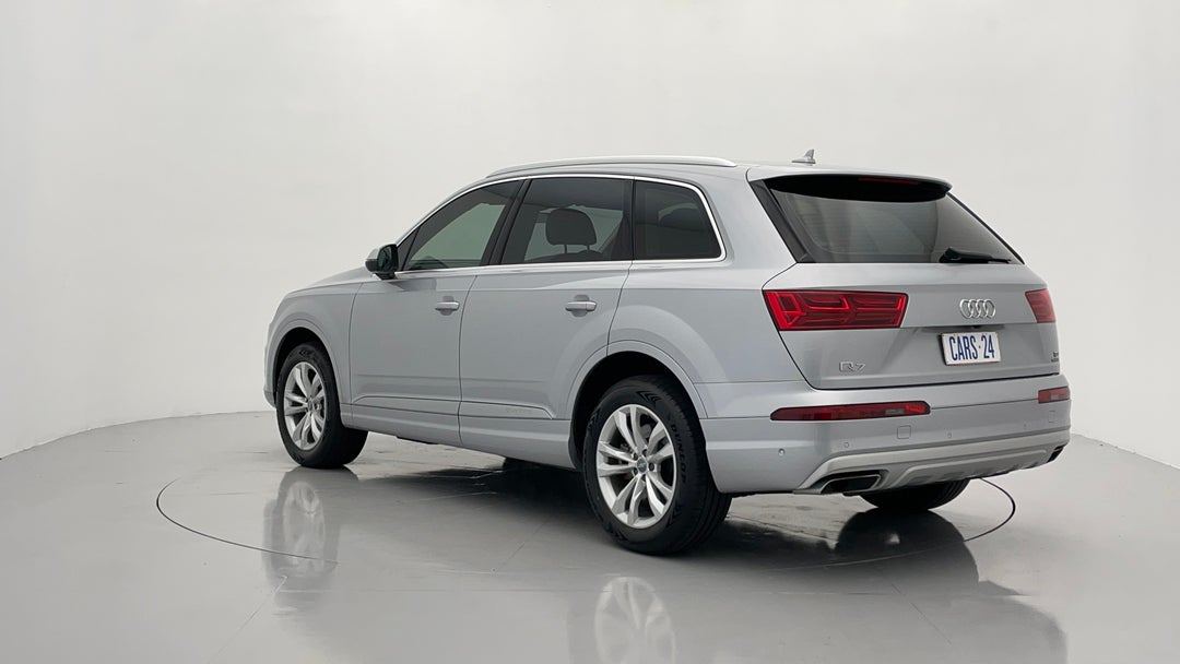 Left Back Diagonal (45- Degree) View