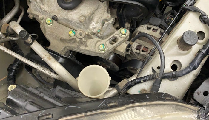 2011 Nissan Micra XV PETROL, Petrol, Manual, 48,735 km, Front windshield - Wiper bottle cap missing