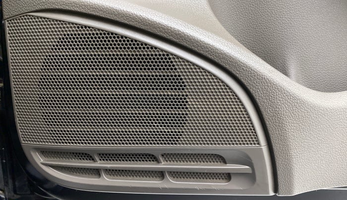 2013 Volkswagen Vento HIGHLINE PETROL, Petrol, Manual, 97,548 km, Speaker