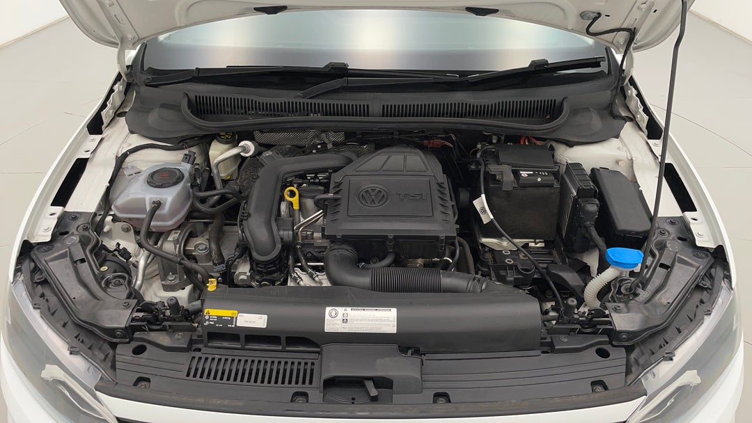 Open Bonnet (Engine)