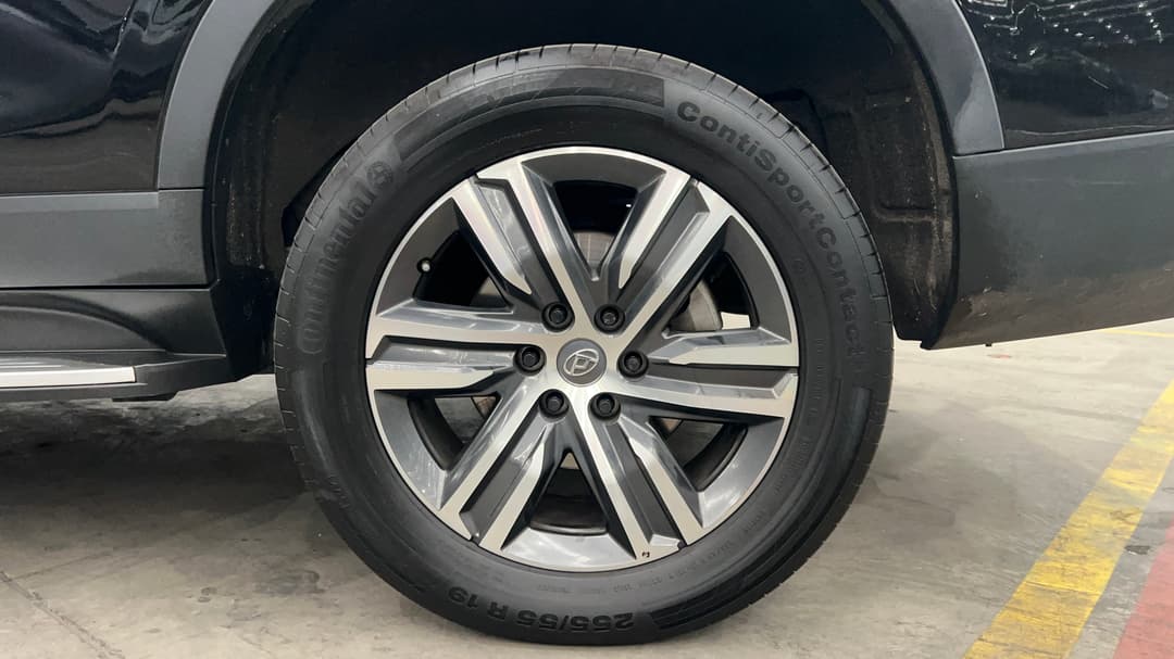 2023 LDV D90 Executive (2WD), Automatic, 26817 km, Left Rear Wheel