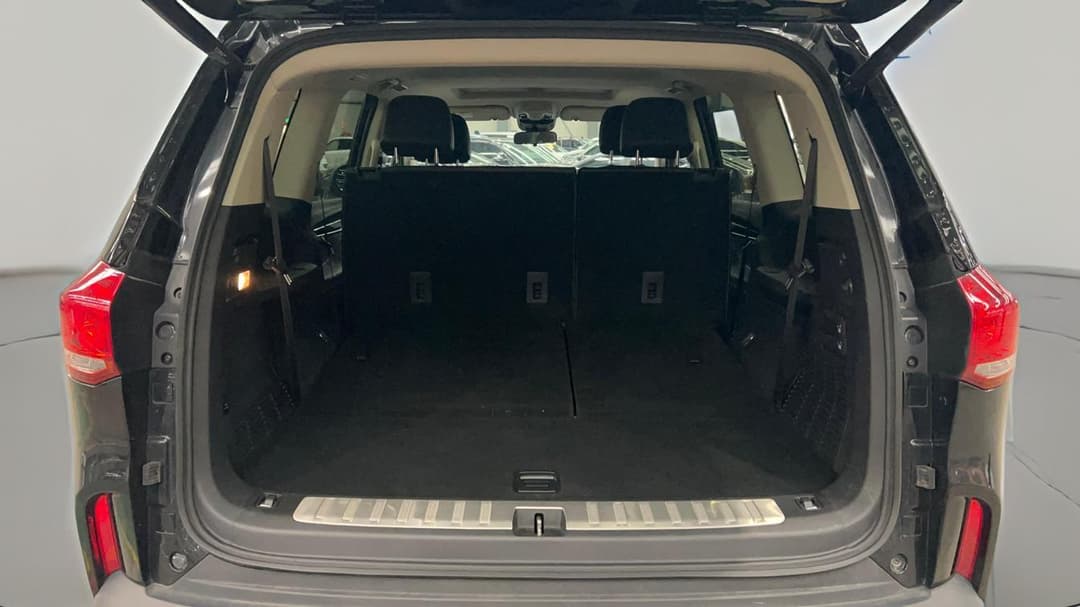 2023 LDV D90 Executive (2WD), Automatic, 26817 km, Boot Inside View