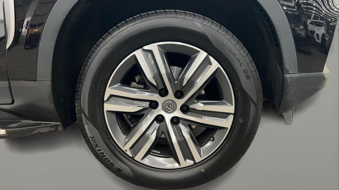 2023 LDV D90 Executive (2WD), Automatic, 26817 km, Right Front Wheel