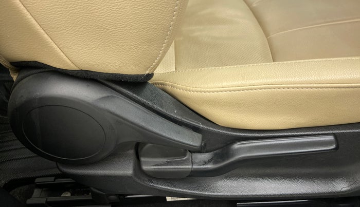 2021 Honda City ZX CVT, Petrol, Automatic, 11,796 km, Driver Side Adjustment Panel