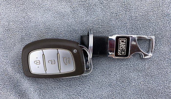 2015 Hyundai Elite i20 ASTA 1.2, Petrol, Manual, 19,053 km, Key Close Up