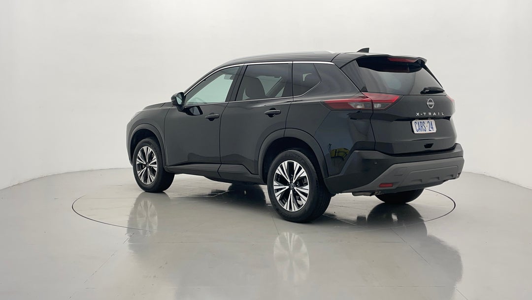 Left Back Diagonal (45- Degree) View