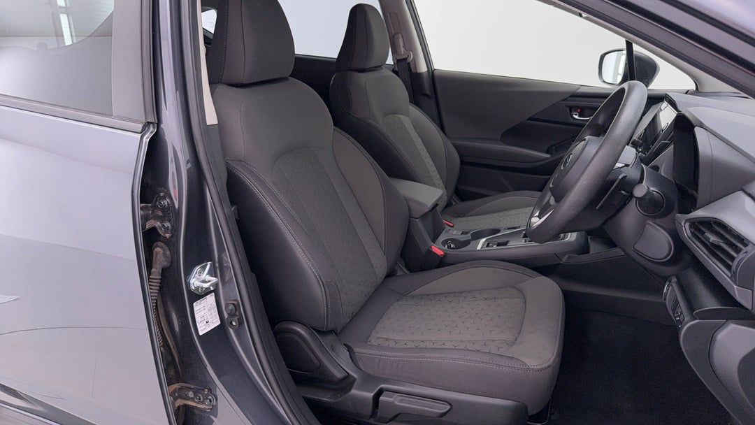 2023 Subaru Crosstrek AWD 2.0l, Automatic, 42177 km, Right Side Front Door Cabin View