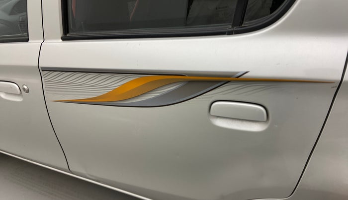2016 Maruti Alto 800 LXI, Petrol, Manual, 55,386 km, Rear left door - Graphic sticker