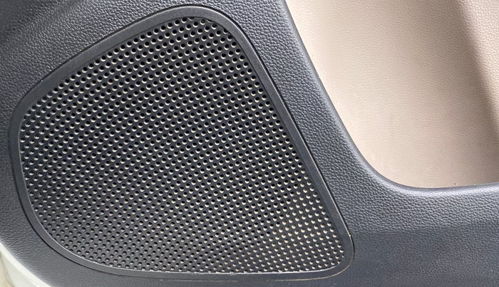 2017 Hyundai Grand i10 Sportz(O) 1.2 MT, Petrol, Manual, 35,500 km, Speaker