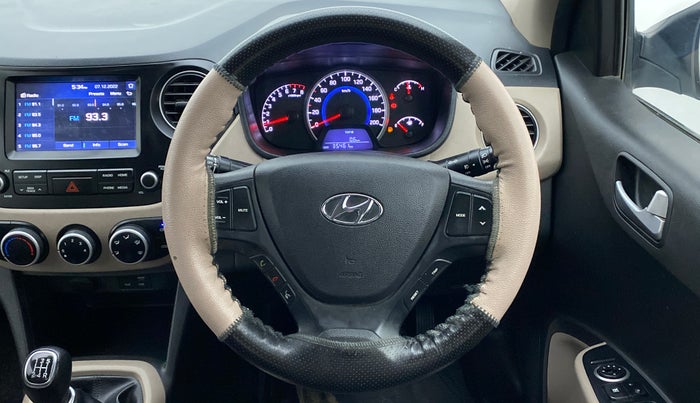 2017 Hyundai Grand i10 Sportz(O) 1.2 MT, Petrol, Manual, 35,500 km, Steering Wheel Close Up