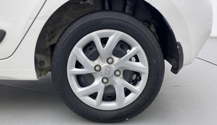 2017 Hyundai Grand i10 Sportz(O) 1.2 MT, Petrol, Manual, 35,500 km, Left Rear Wheel