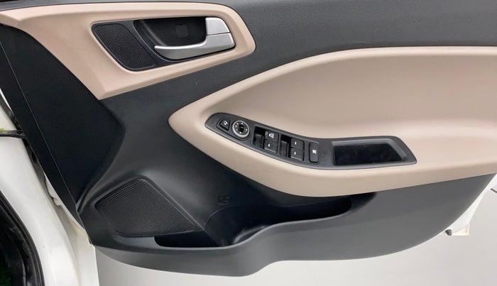 2019 Hyundai Elite i20 SPORTZ PLUS 1.2, Petrol, Manual, 43,340 km, Driver Side Door Panels Control