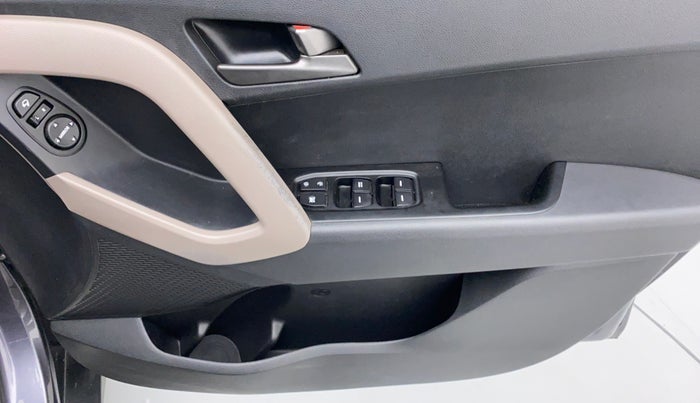 2017 Hyundai Creta 1.6 SX PLUS PETROL, Petrol, Manual, 49,210 km, Driver Side Door Panels Control