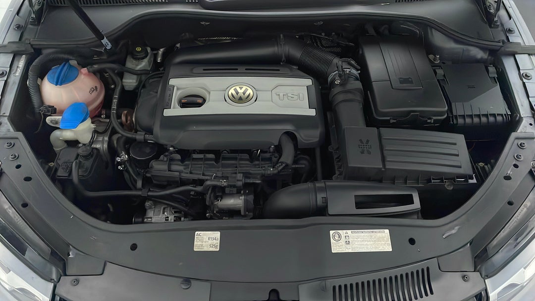 Open Bonnet (Engine)