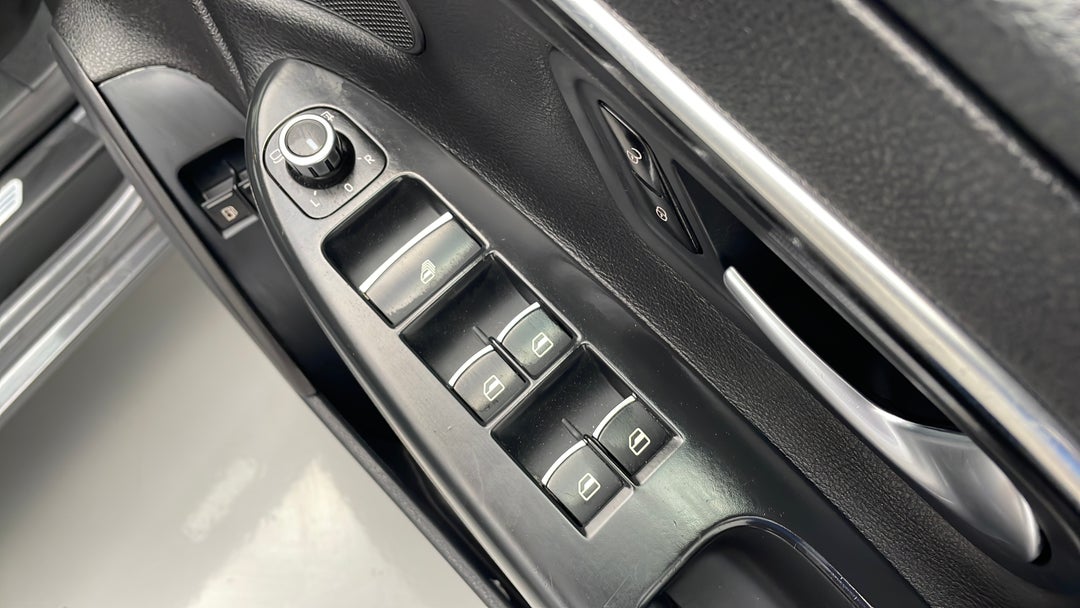 Drivers Side Door Panel Controls