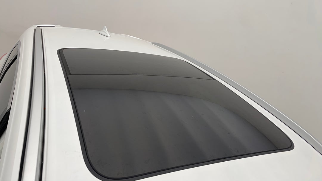 2024 GWM Haval Jolion Ultra Hybrid, Automatic, 17707 km, Roof/Sunroof View