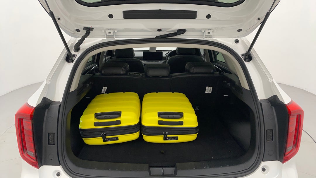 2024 GWM Haval Jolion Ultra Hybrid, Automatic, 17707 km, Boot Inside View with Luggage