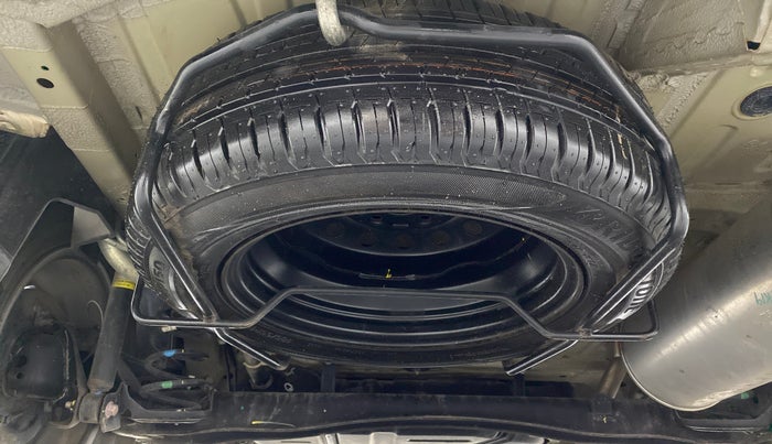 2019 Maruti XL6 ALPHA AT, Petrol, Automatic, 19,675 km, Spare Tyre