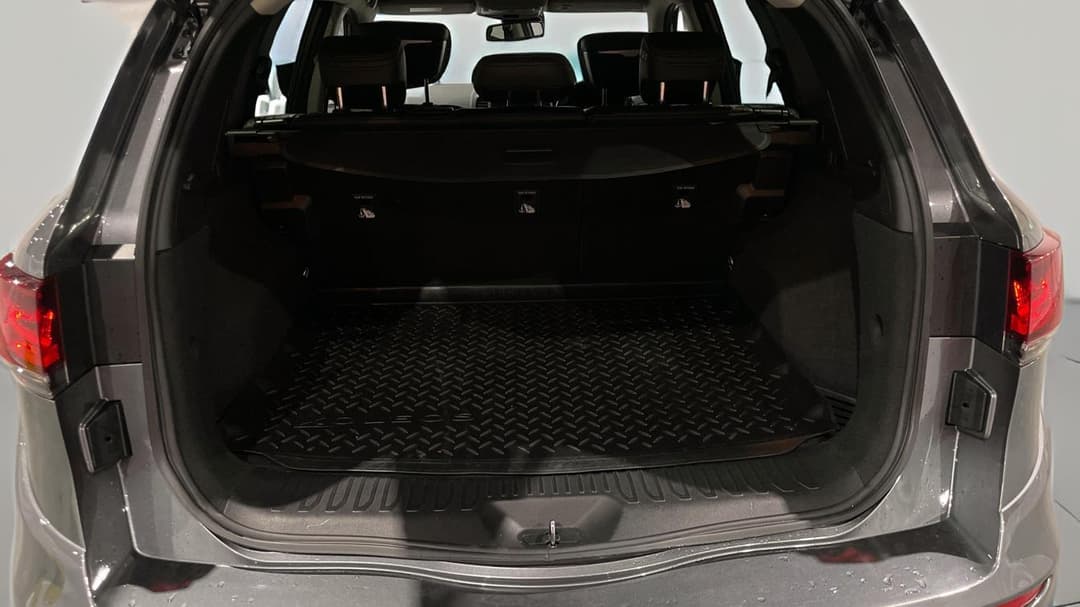 2022 Renault Koleos Intens (4x2), Automatic, 93383 km, Boot Inside View