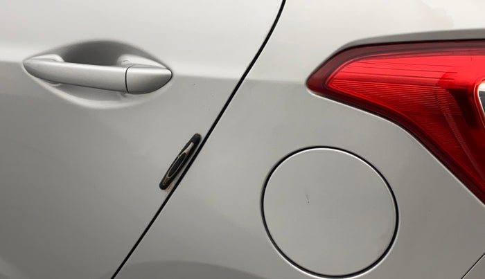 2017 Hyundai Grand i10 MAGNA 1.2 KAPPA VTVT, Petrol, Manual, 23,937 km, Left quarter panel - Slightly dented