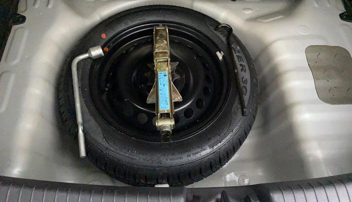 2017 Hyundai Grand i10 MAGNA 1.2 KAPPA VTVT, Petrol, Manual, 23,937 km, Spare Tyre