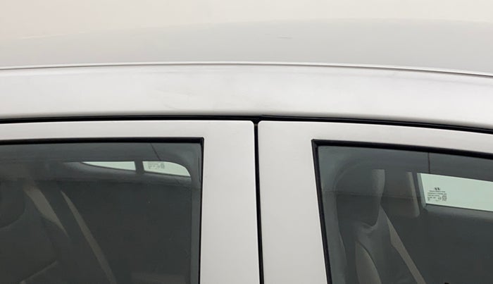 2017 Hyundai Grand i10 MAGNA 1.2 KAPPA VTVT, Petrol, Manual, 23,937 km, Right B pillar - Paint is slightly faded
