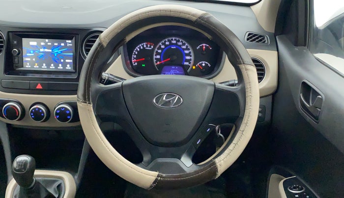 2017 Hyundai Grand i10 MAGNA 1.2 KAPPA VTVT, Petrol, Manual, 23,937 km, Steering Wheel Close Up