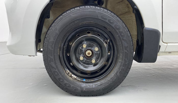 2019 Maruti Alto 800 LXI, Petrol, Manual, 17,781 km, Left Front Wheel