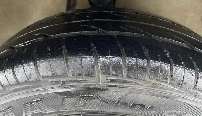 2019 Maruti Alto 800 LXI, Petrol, Manual, 17,781 km, Right Front Tyre Tread