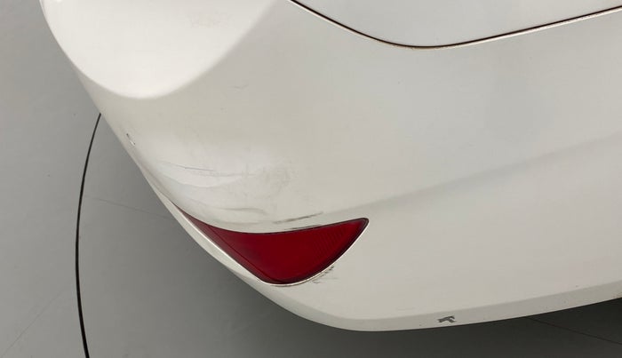 2016 Hyundai Verna FLUIDIC 1.6 SX VTVT OPT, Petrol, Manual, 63,769 km, Rear bumper - Minor scratches