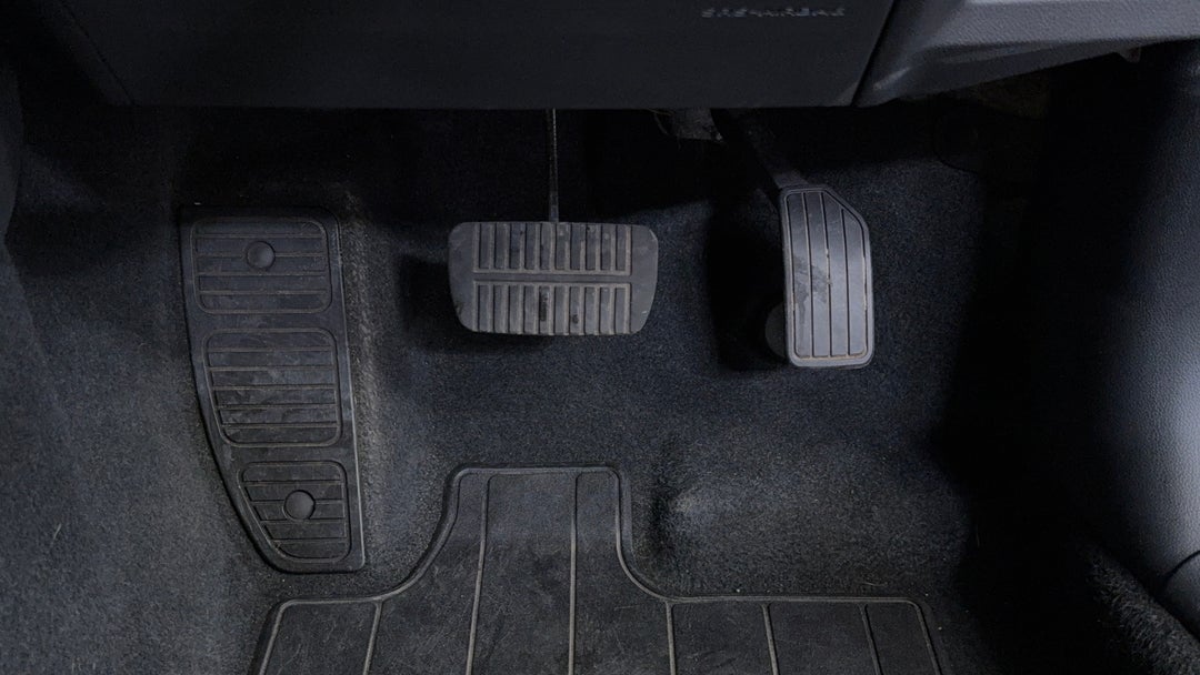 Pedals and Footmat