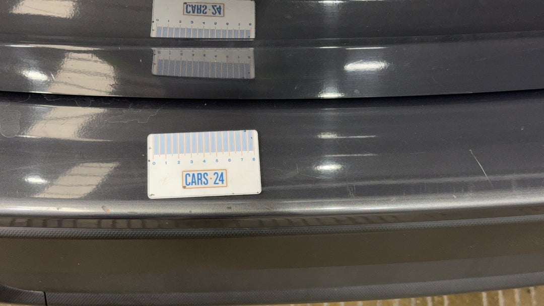 Bumper Rear Scratch