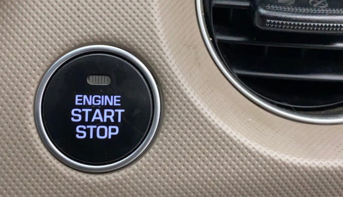 2013 Hyundai Grand i10 ASTA 1.2 VTVT, Petrol, Manual, 30,018 km, Keyless Start/ Stop Button