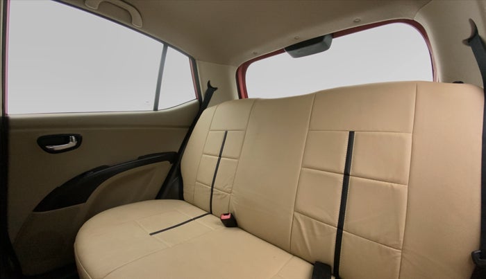 2011 Hyundai i10 MAGNA 1.2 KAPPA2, Petrol, Manual, 23,218 km, Right Side Rear Door Cabin