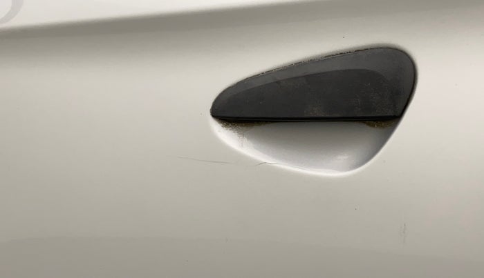 2014 Hyundai Eon ERA +, Petrol, Manual, 29,248 km, Front passenger door - Minor scratches