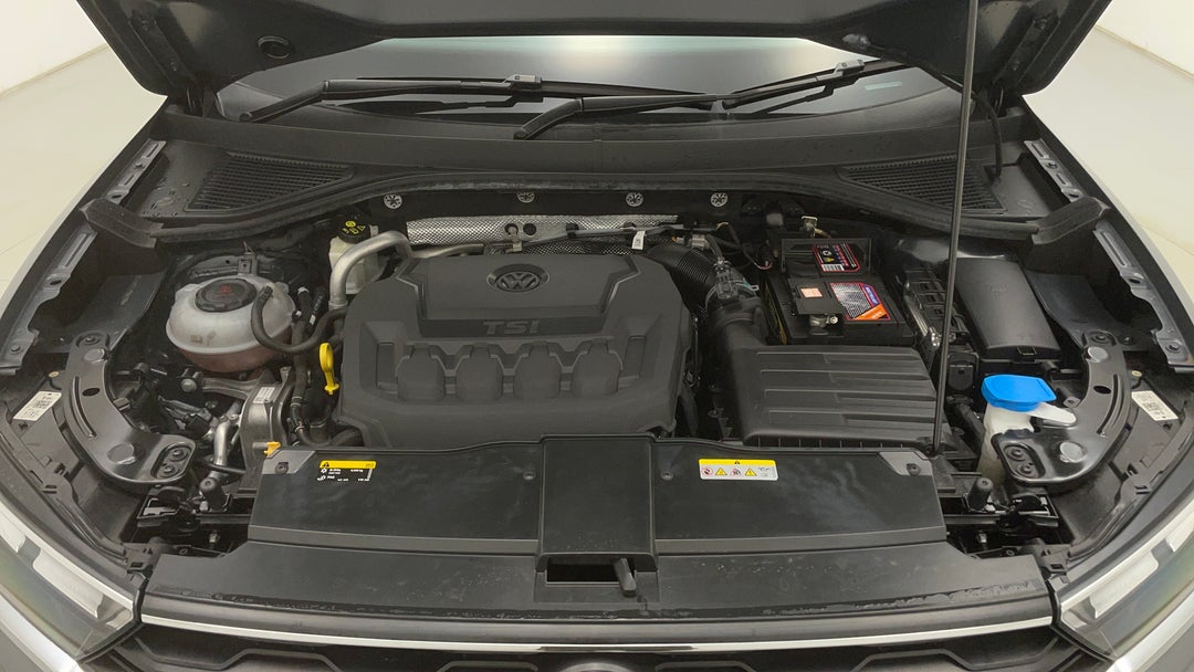 Open Bonnet (Engine)