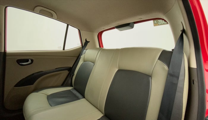 2011 Hyundai i10 MAGNA 1.2, Petrol, Manual, 54,721 km, Right Side Rear Door Cabin