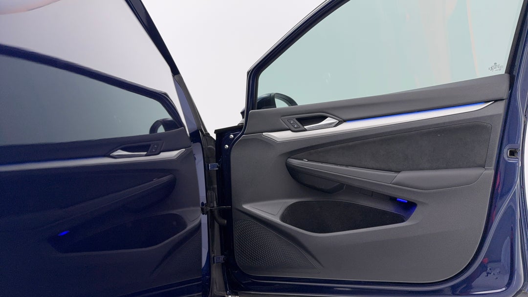 2022 Volkswagen Golf 110tsi Life, Automatic, 44537 km, Speaker View