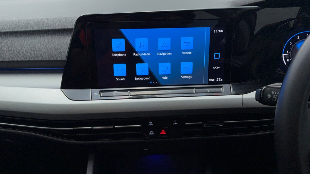 2022 Volkswagen Golf 110tsi Life, Automatic, 44537 km, Center Console