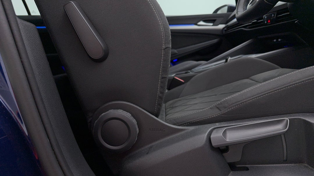 2022 Volkswagen Golf 110tsi Life, Automatic, 44537 km, Drivers Side Adjustment Panel