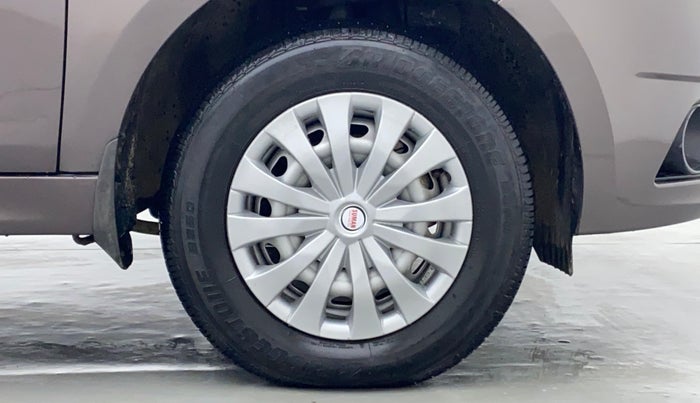 2018 Tata Tiago XE 1.2 REVOTRON, Petrol, Manual, 16,619 km, Right Front Wheel